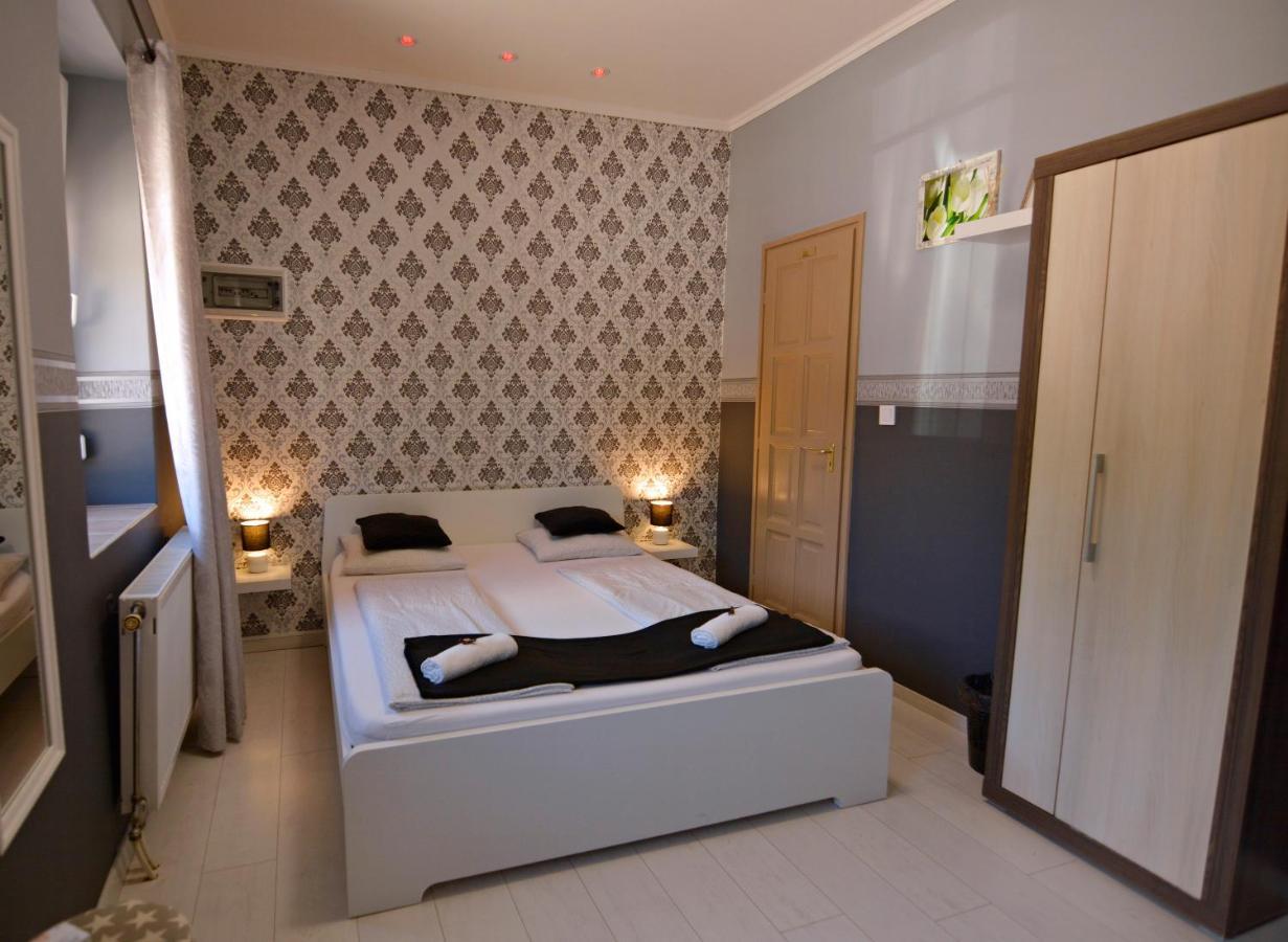 R.Gold Apartman มาโค ภายนอก รูปภาพ