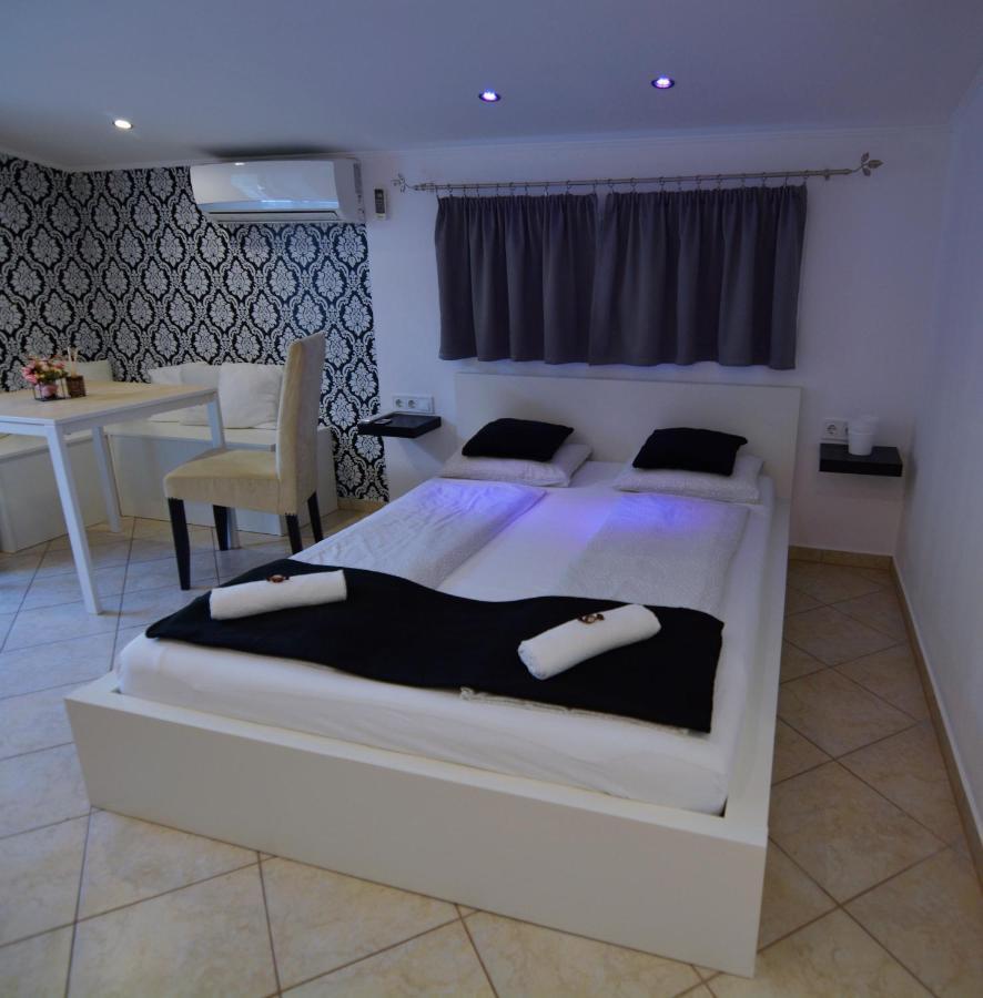 R.Gold Apartman มาโค ภายนอก รูปภาพ
