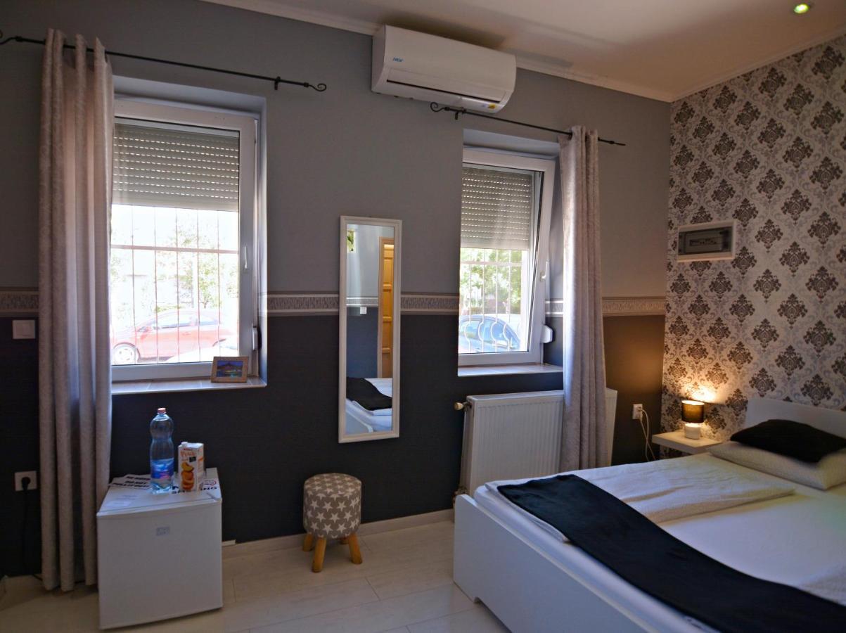 R.Gold Apartman มาโค ภายนอก รูปภาพ