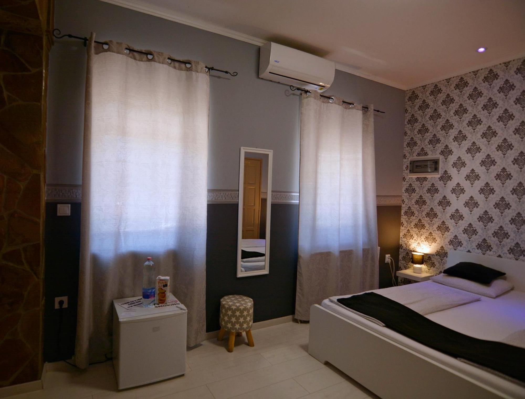 R.Gold Apartman มาโค ภายนอก รูปภาพ